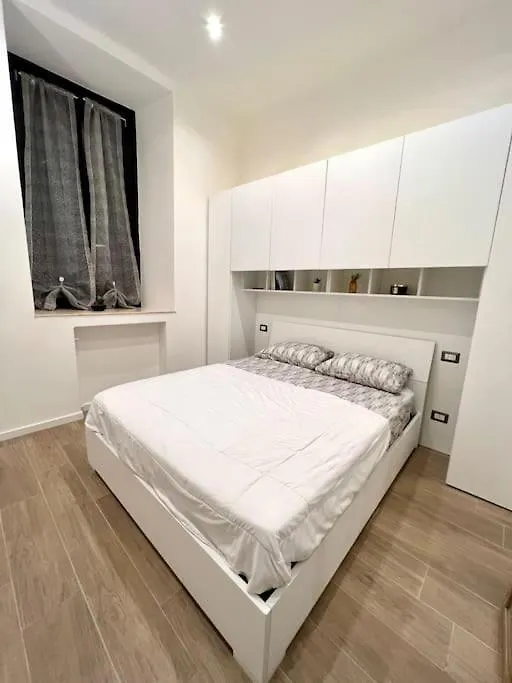 Angelina'S Home - Milano Bovisa 0*, Milan